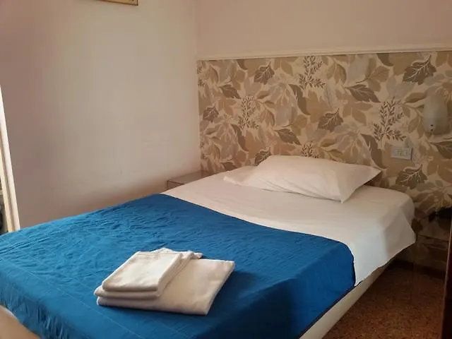 Hotel Morelli Russi