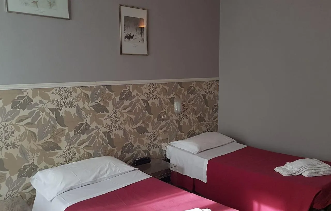 Hotel Morelli Russi